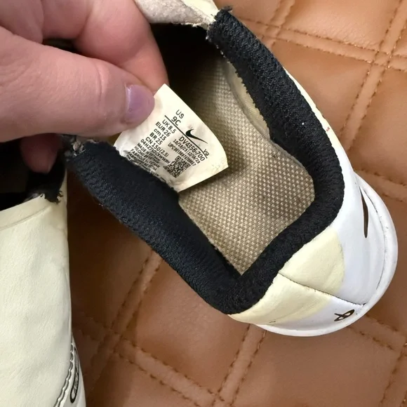 Nike Toddler Soccer Cleats size 9 - Picture 7 of 9